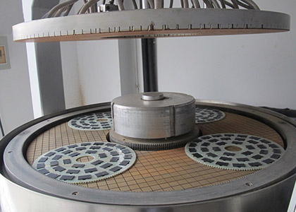 17 雙面研磨機.jpg